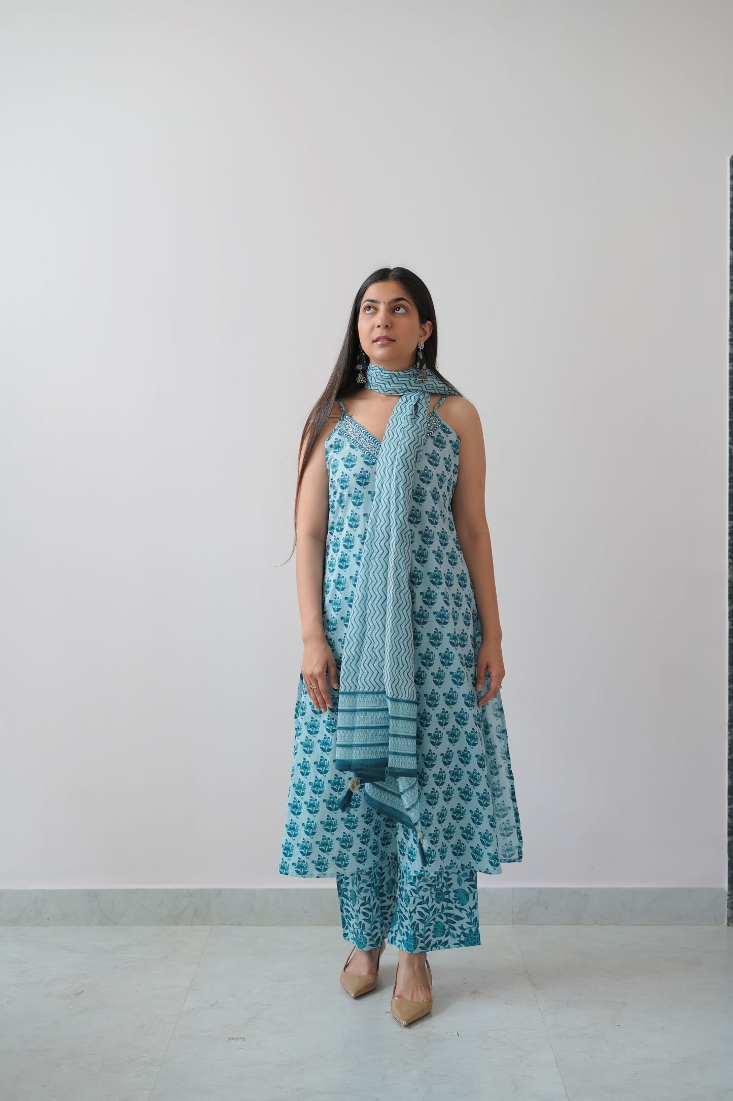 Sleeveless Blue Set