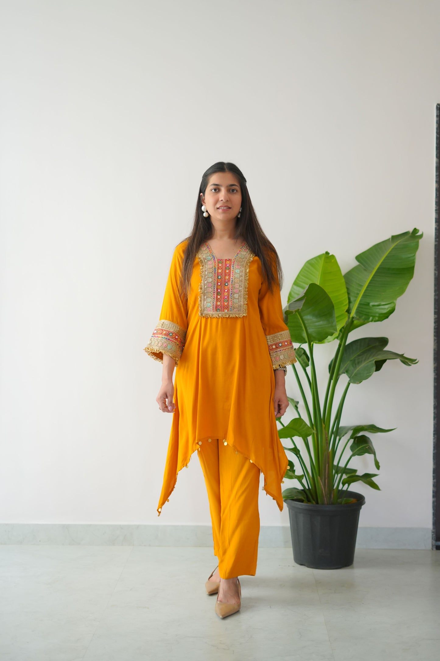 Lahori Coord