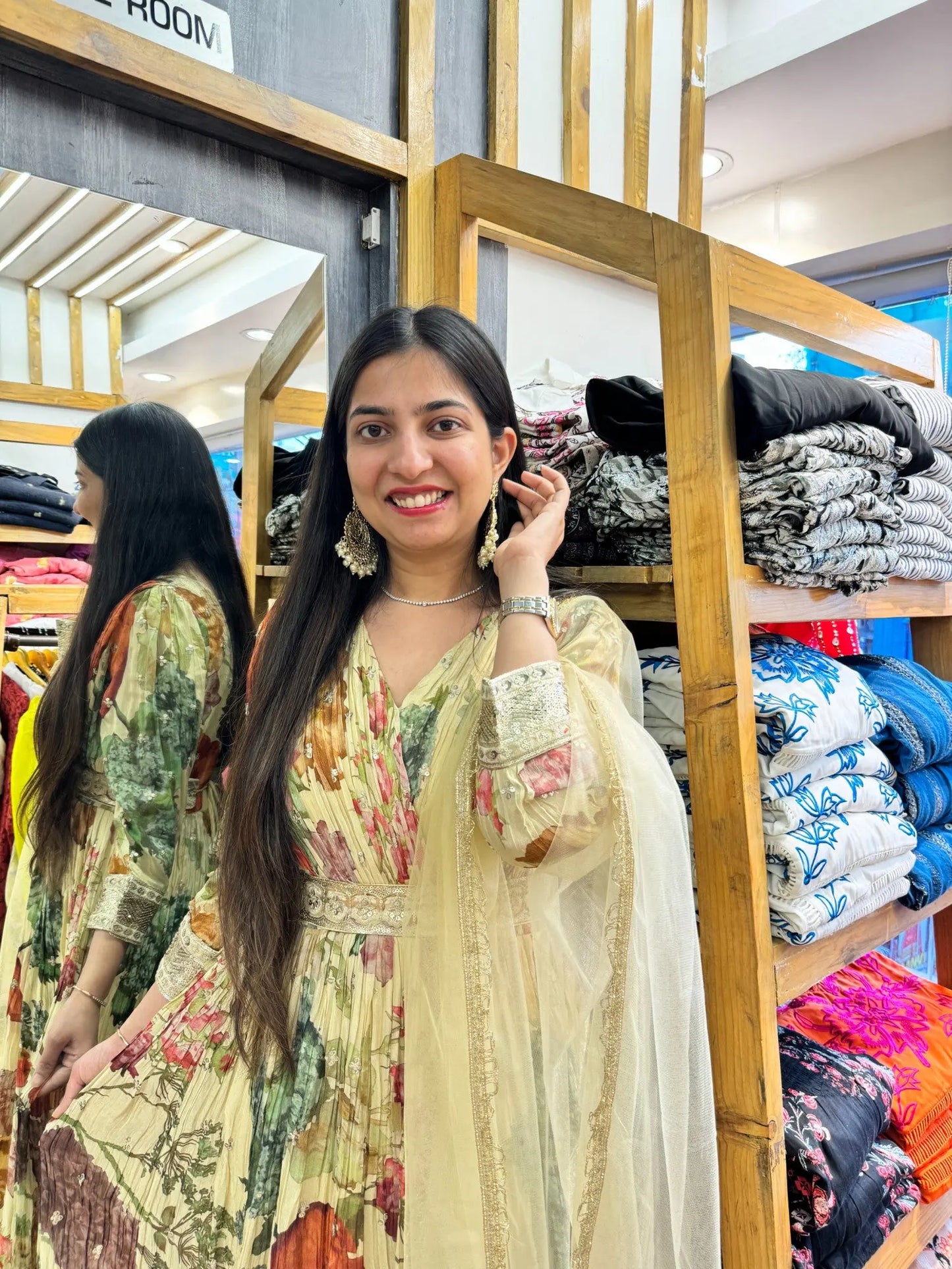 White ethnic floral gown - TBFO