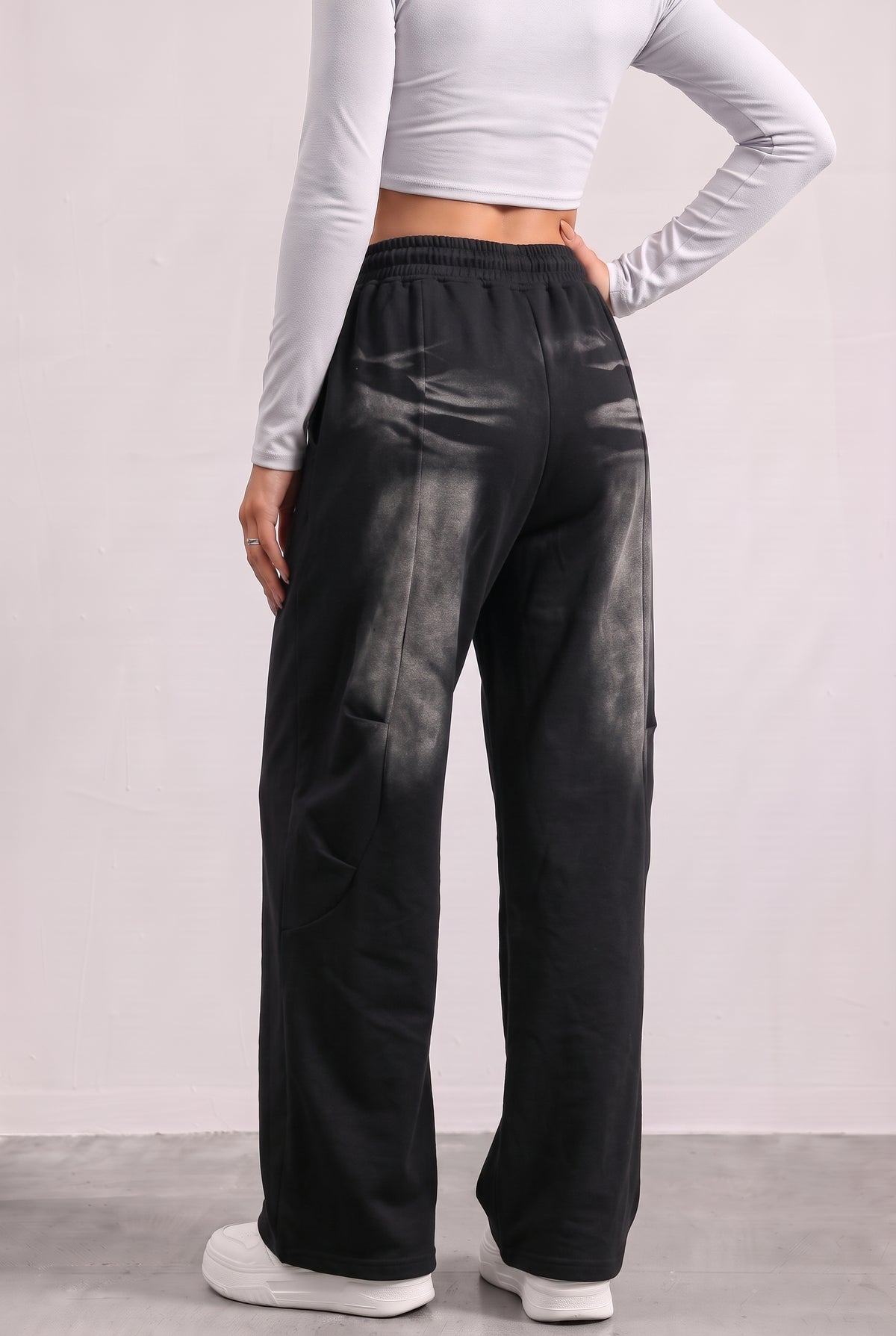 Tbfo Lazy Girl – Black Relaxed-Fit Drawstring Jogger Pants