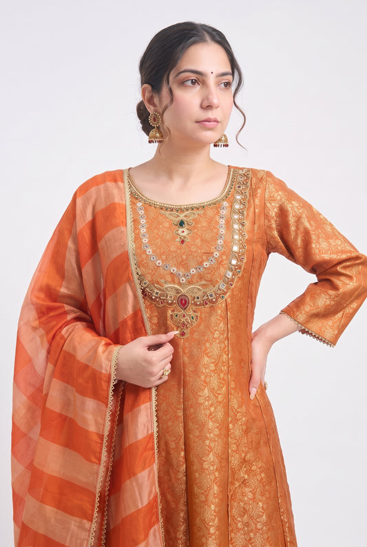 Tbfo Rani Haar Embroidered Kurta Pant & Dupatta Set