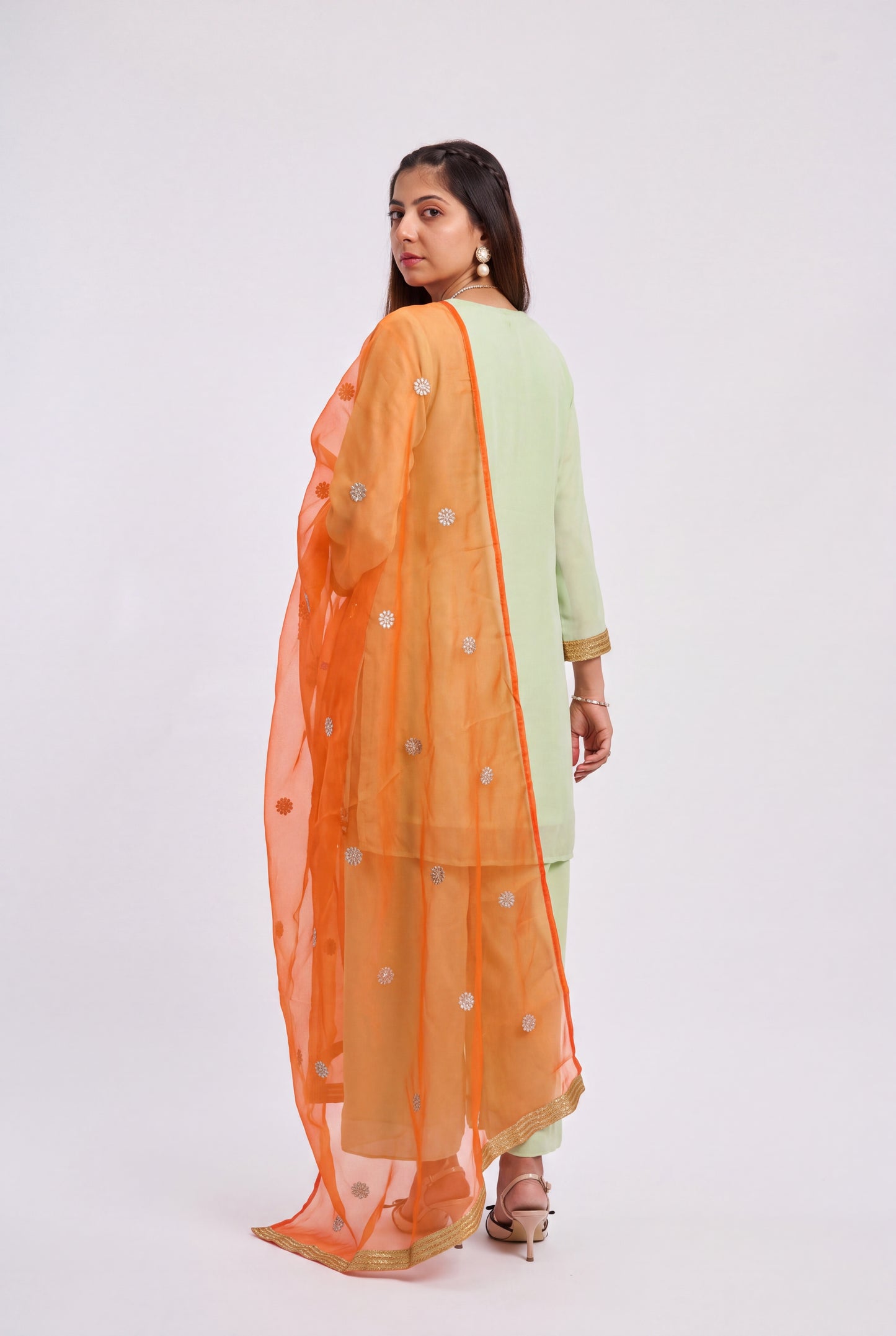 Tbfo Pista Kesar Suit Set