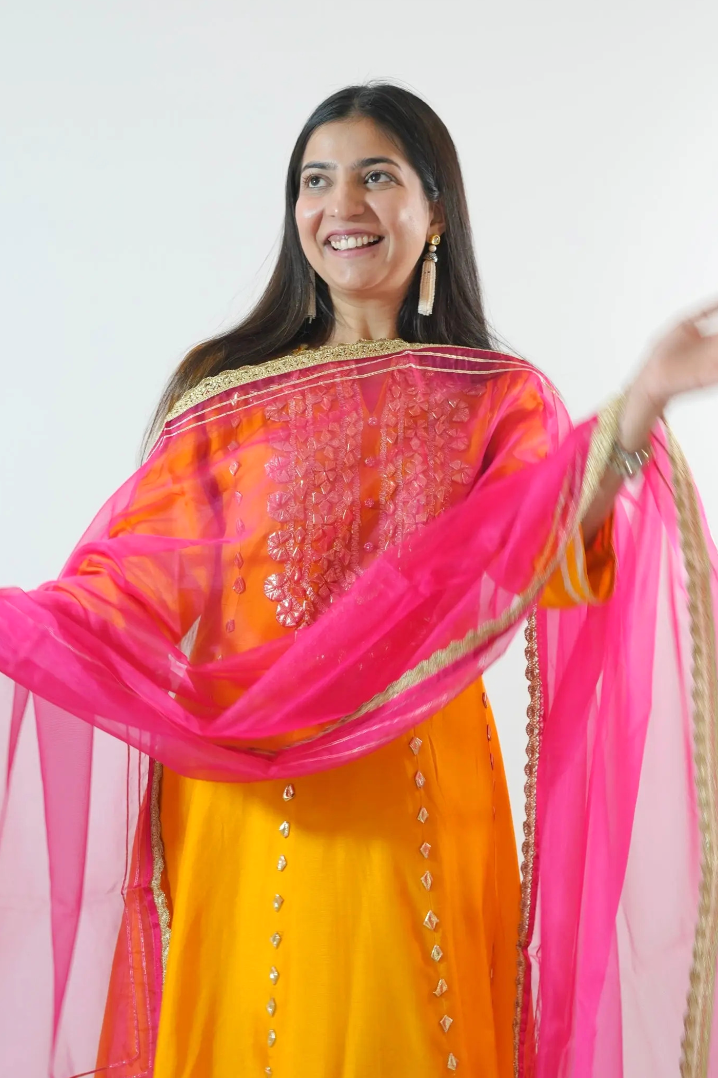 Bright peela suit