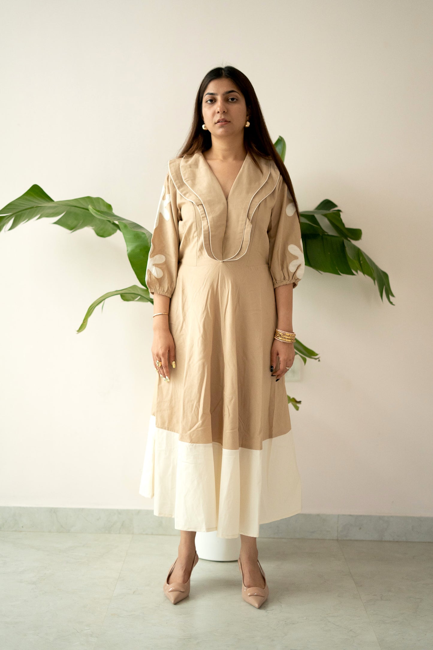 Valet Dress Beige