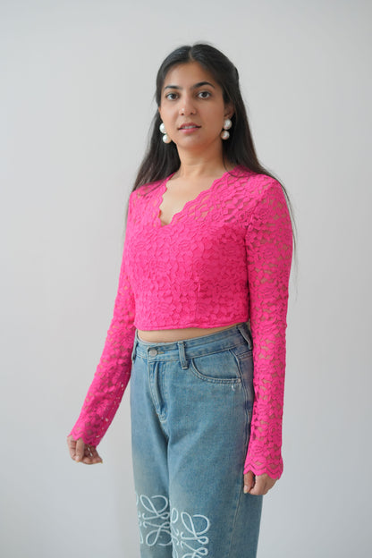 Solid heart top