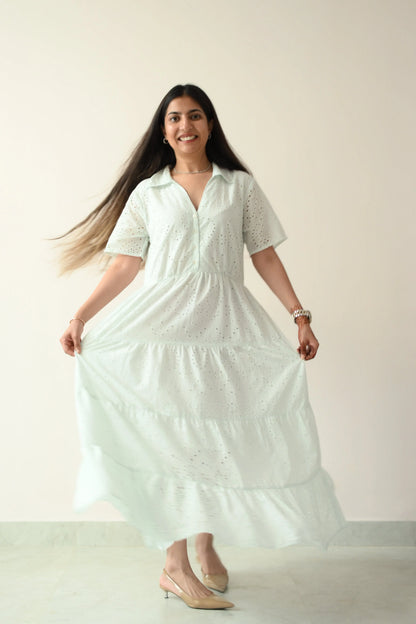 Light schiffli dress - TBFO