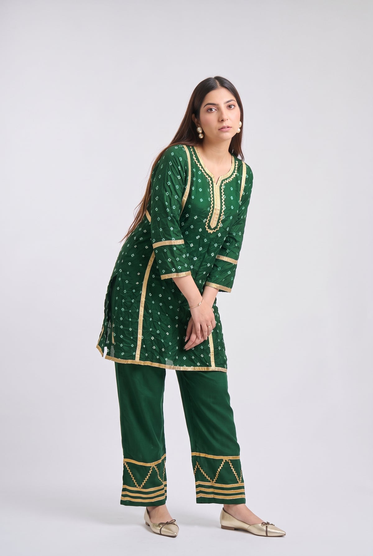 Tbfo Bandhu Embroidered Kurta & Pant Set