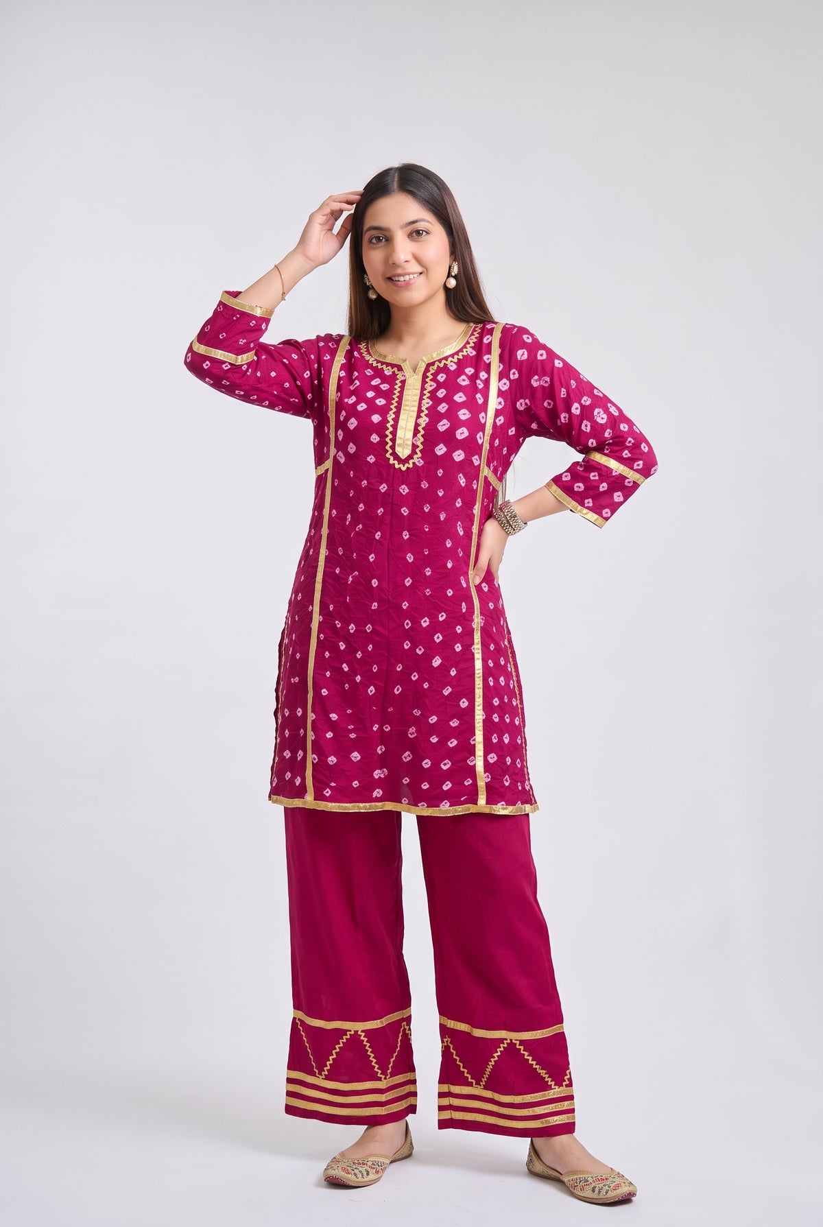 Tbfo Bandhu Embroidered Kurta & Pant Set