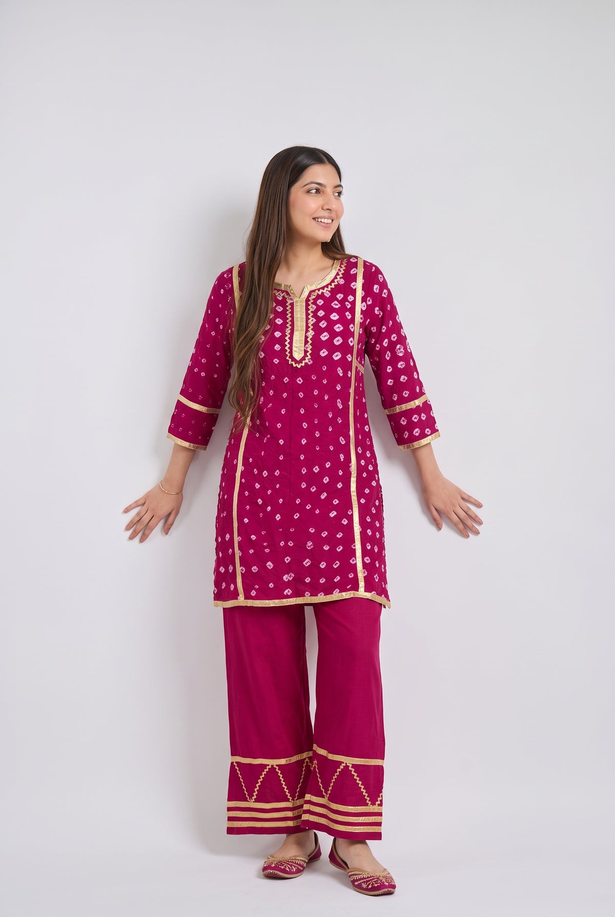 Tbfo Bandhu Embroidered Kurta & Pant Set