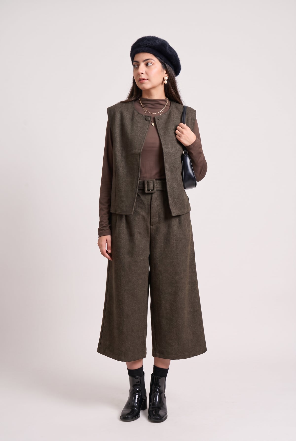 Tbfo Thand Aur Chai – Charcoal Grey Co-Ord Set with Sleeveless Jacket