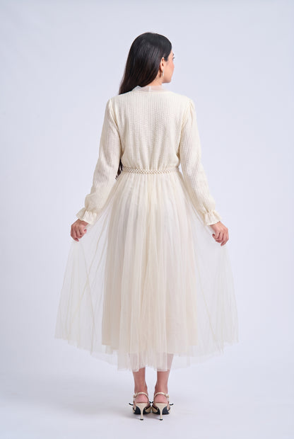 Tbfo Fairy Tale – Elegant Off White Ruffle Detail Maxi Dress
