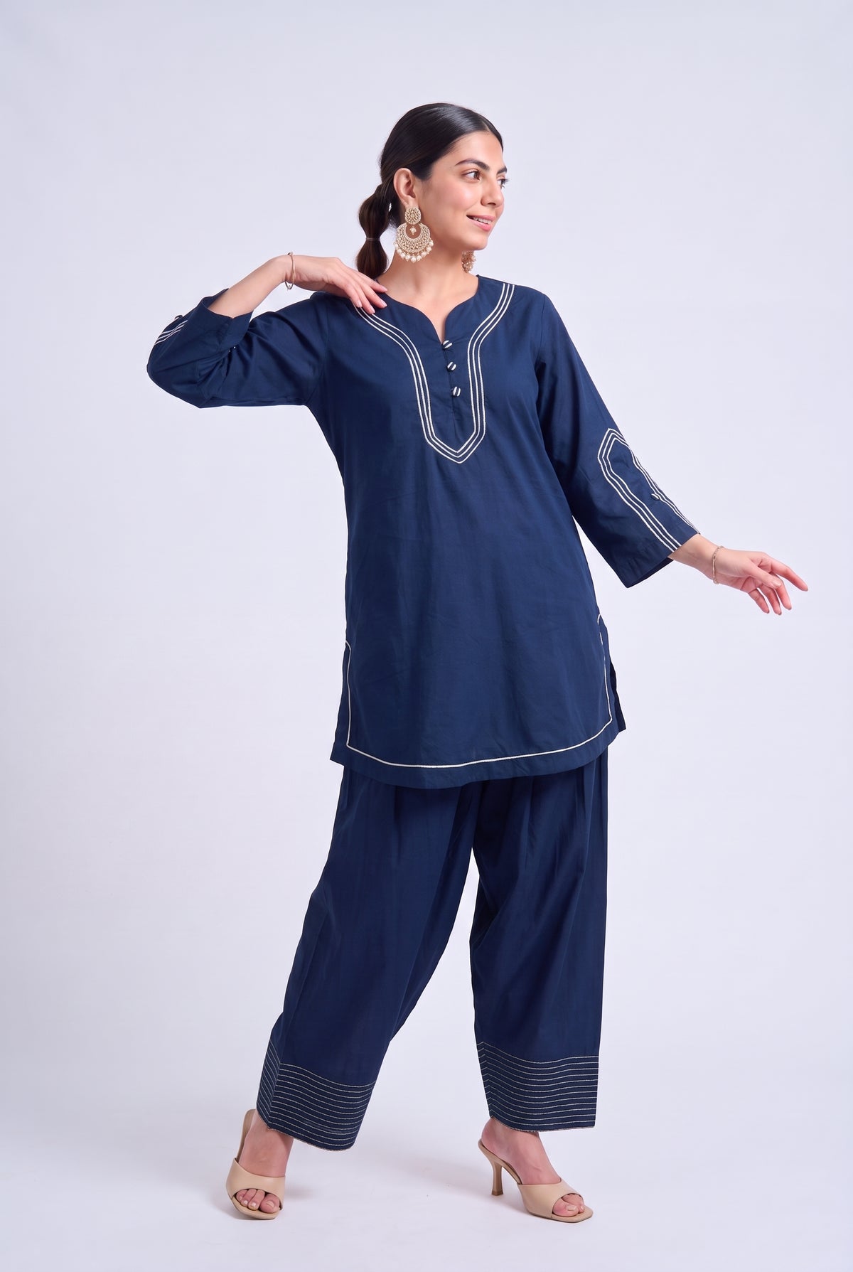 Tbfo Dhabba – Contrast Piping Kurta Pant Set