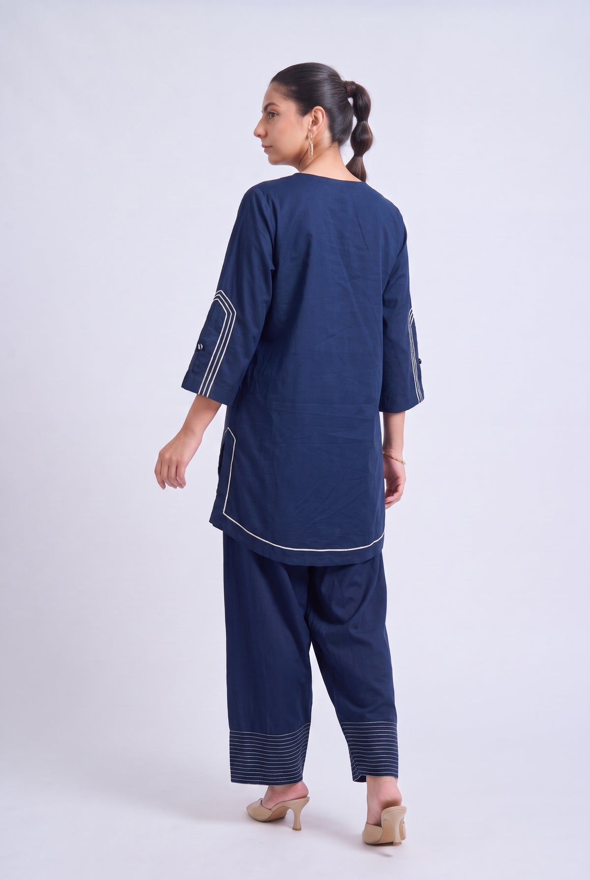 Tbfo Dhabba – Contrast Piping Kurta Pant Set