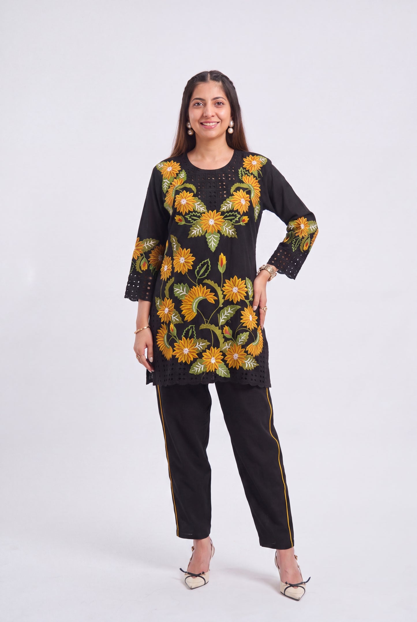 Tbfo Sunehri Flora Kurta Set