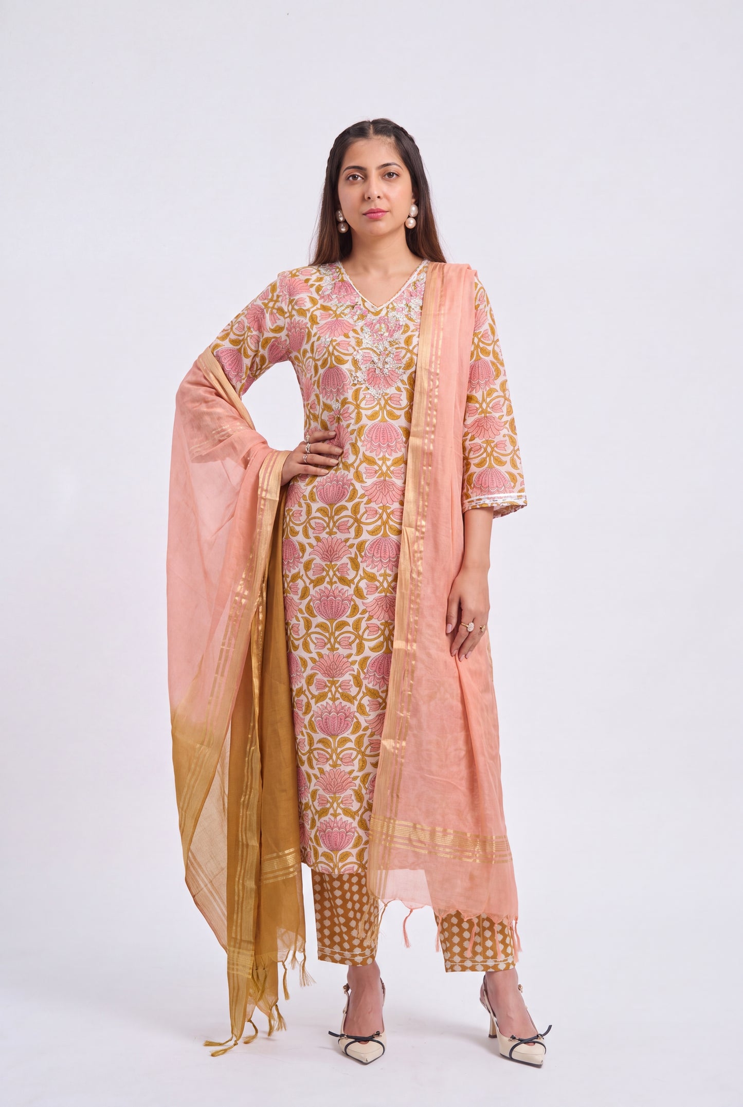 Tbfo Peach Blossom Kurta Set