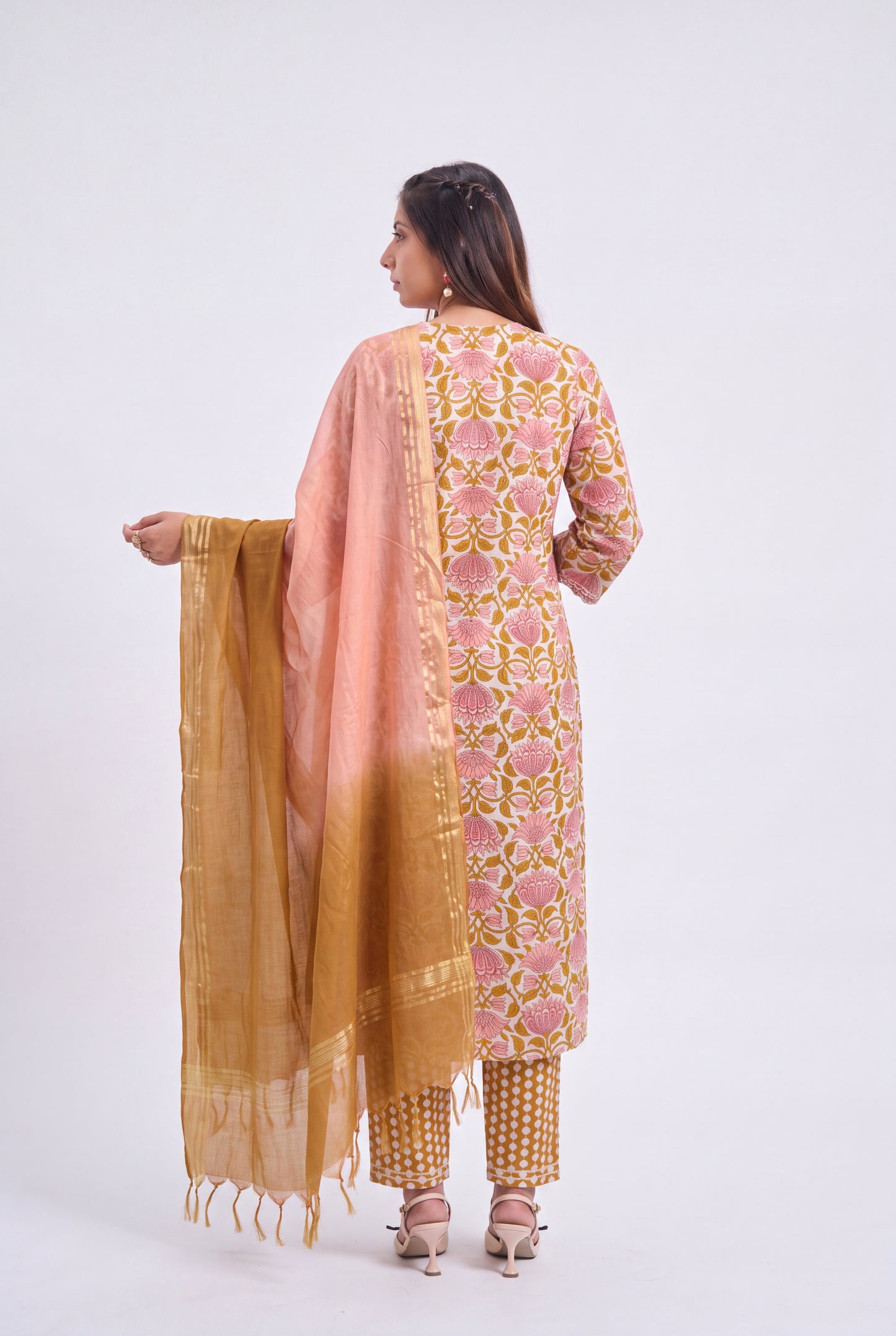Tbfo Peach Blossom Kurta Set