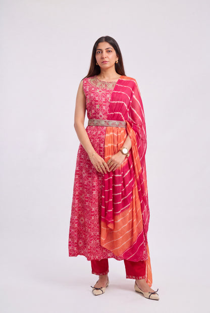 Tbfo Festive Fuchsia Suit Set