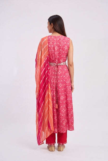 Tbfo Festive Fuchsia Suit Set