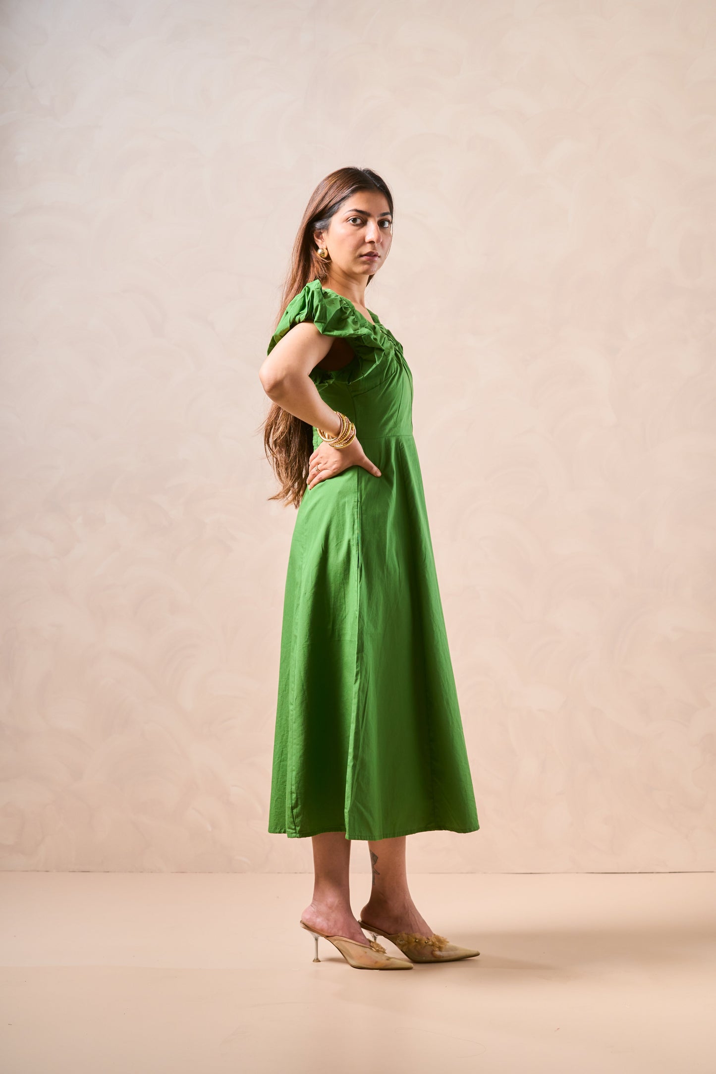 Kacha mango bite green