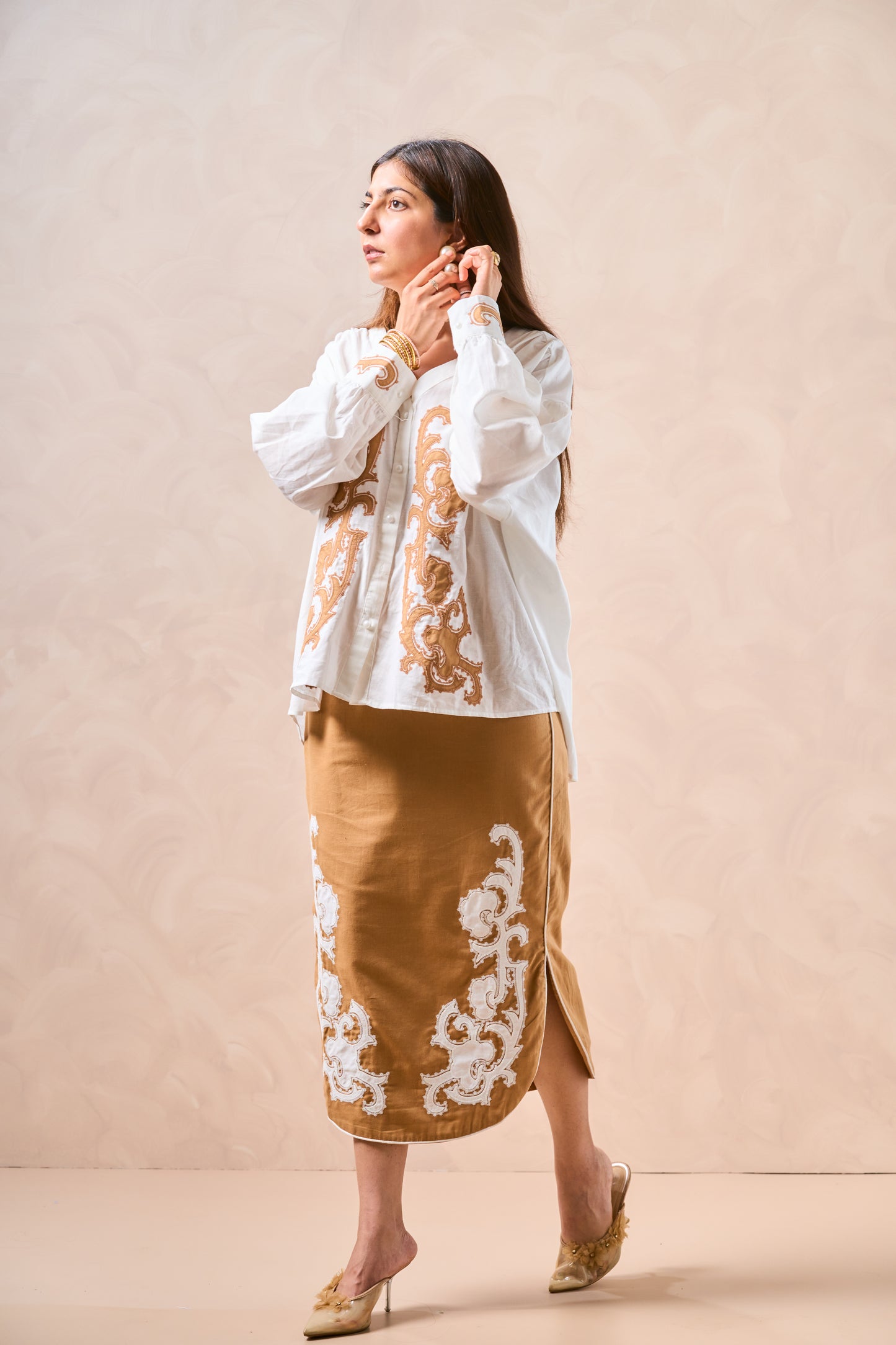 Young white and rich skort