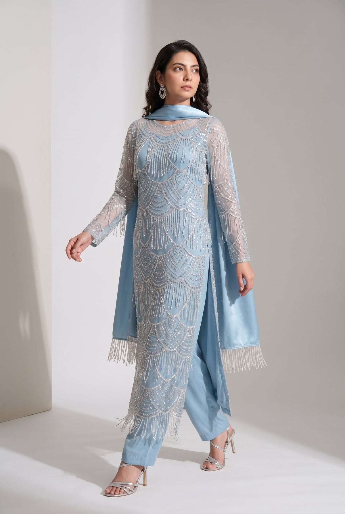 Tbfo Bestie Ki Shadhi – Shimmer Embellished Kurta Pant Set with Dupatta