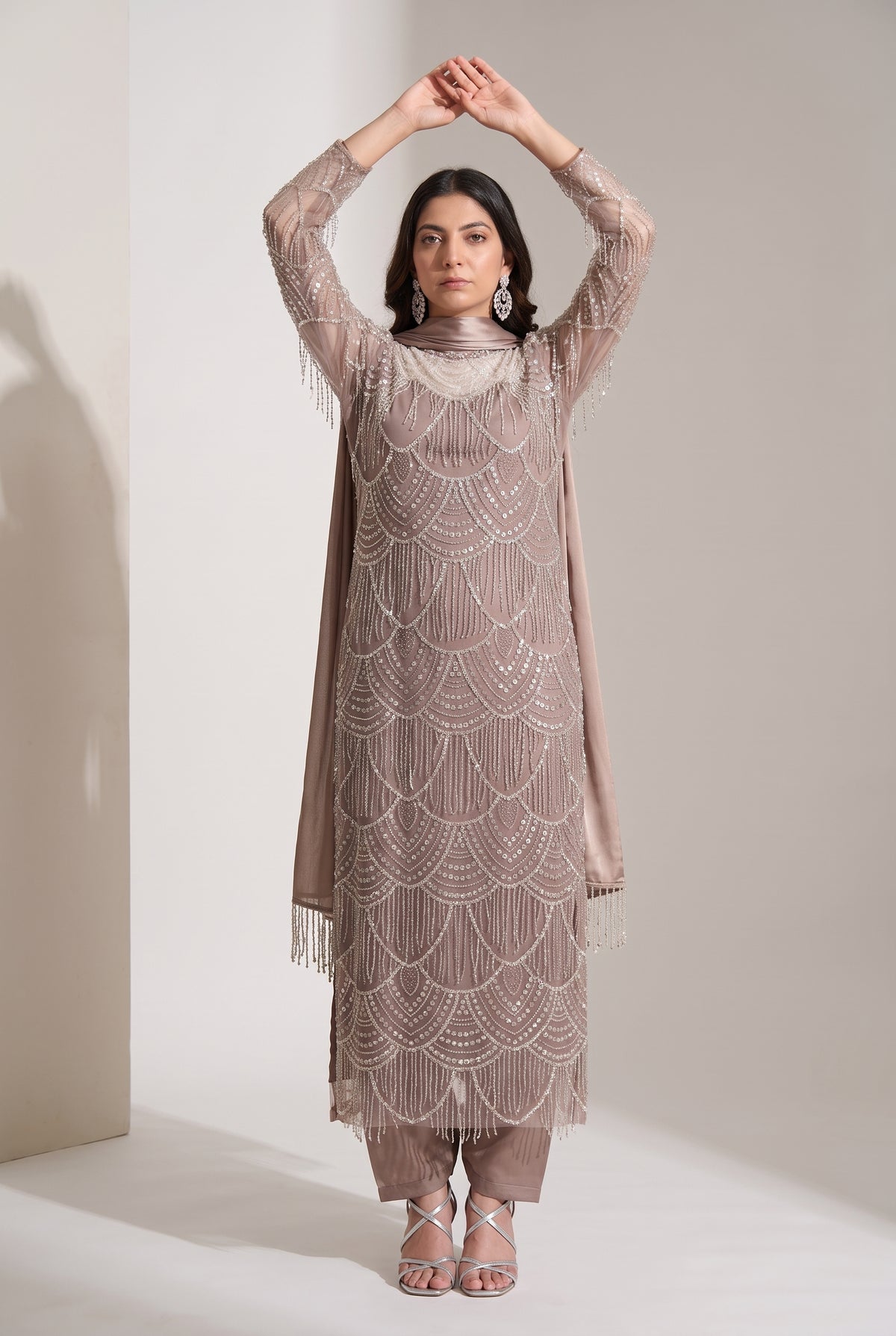Tbfo Bestie Ki Shadhi – Shimmer Embellished Kurta Pant Set with Dupatta