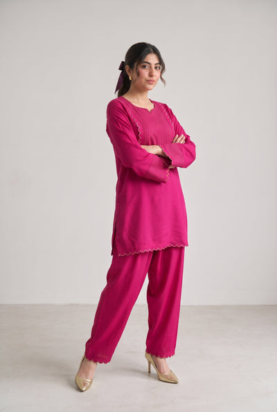 Tbfo Chauffer – Embroidered Kurta Pant Set
