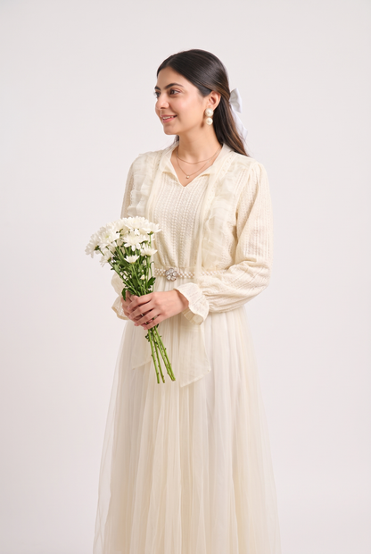 Tbfo Fairy Tale – Elegant Off White Ruffle Detail Maxi Dress