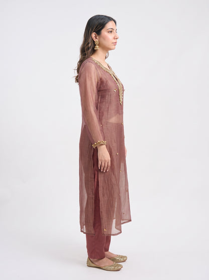 Tbfo Gulabi Shimmer Embellished Kurta & Pant Set