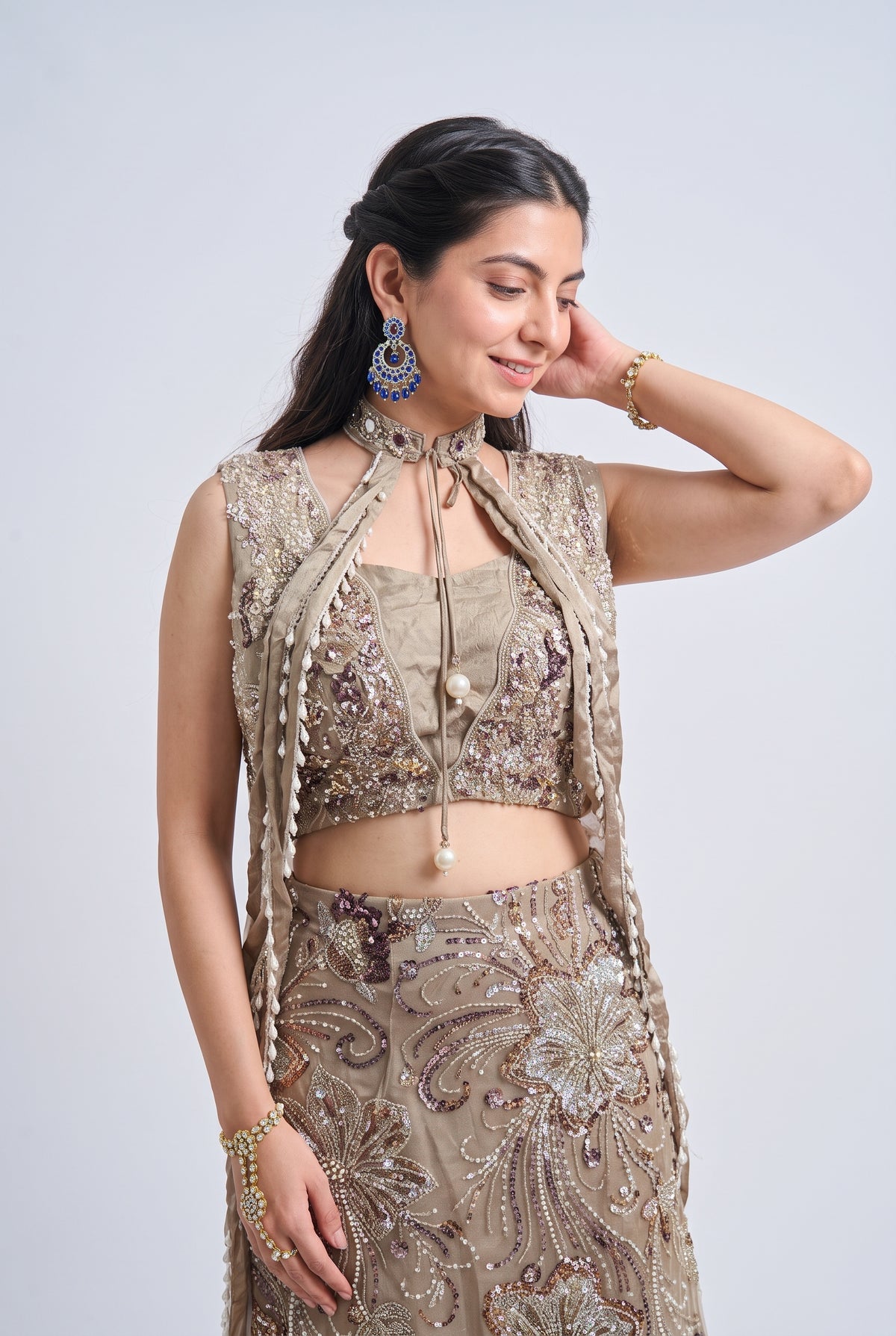 Tbfo Hot Girl Mehfil – Embellished Crop Top & Floral Sequin Skirt Set