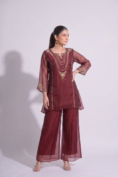 Tbfo Lal Shabnam – Embroidered Coord set