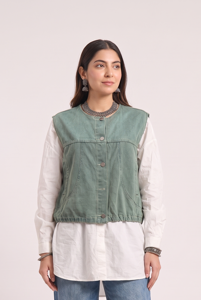 Tbfo P.T Teacher – Sage Green Button-Down Sleeveless Jacket With Kurta