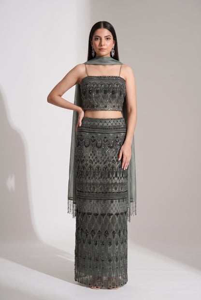 Tbfo Pooh Girlie – Embellished Crop Top Skirt & Dupatta Set