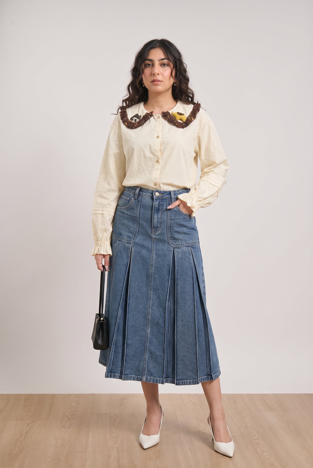 Tbfo Pooh Ki Behen – Embroidered Collar Detail Shirt Top