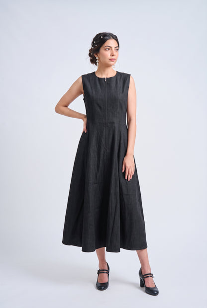 Tbfo Quiet Luxury – Black Sleeveless A-Line Midi Dress