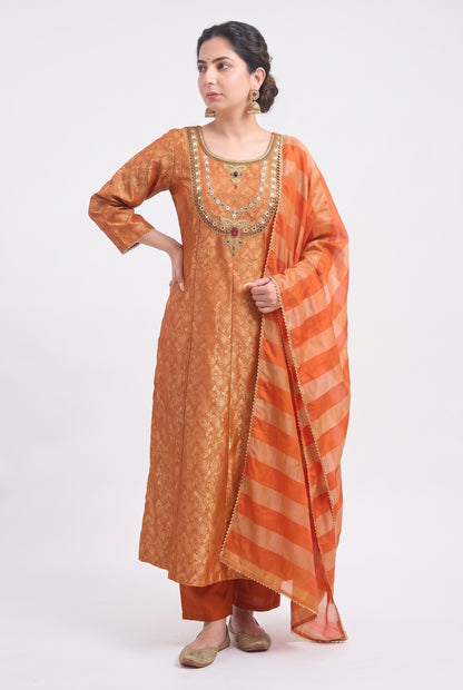 Tbfo Rani Haar Embroidered Kurta Pant & Dupatta Set