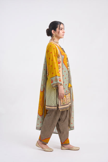Tbfo Sikka Printed Kurta Pant & Dupatta Set