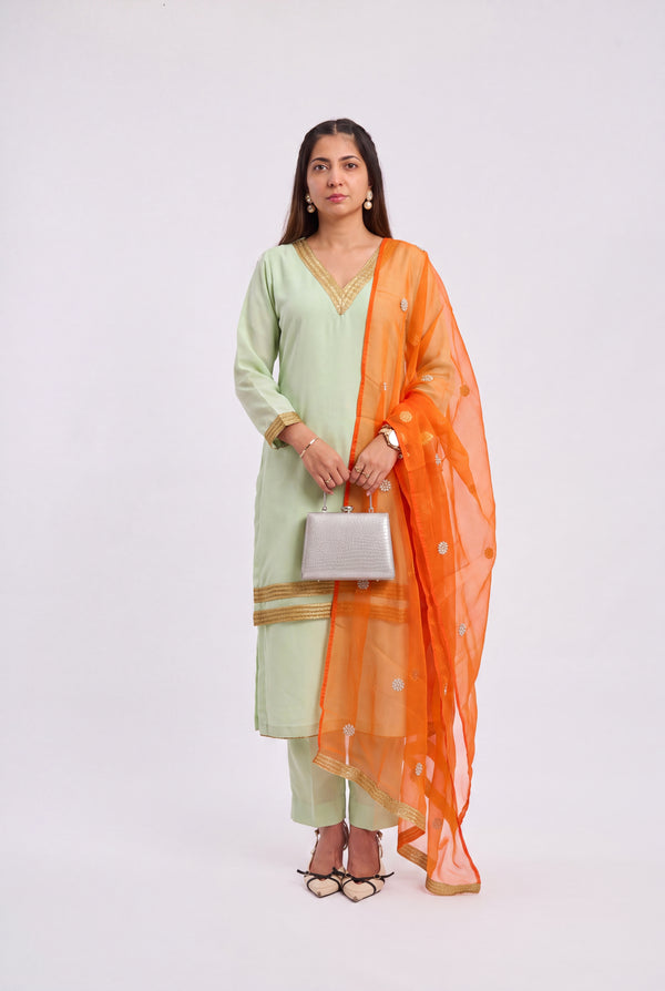 Tbfo Pista Kesar Suit Set