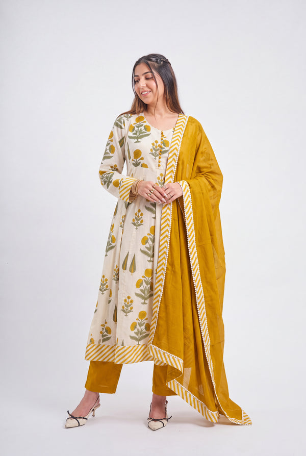Tbfo Musturd jaipuri Print Suit Set