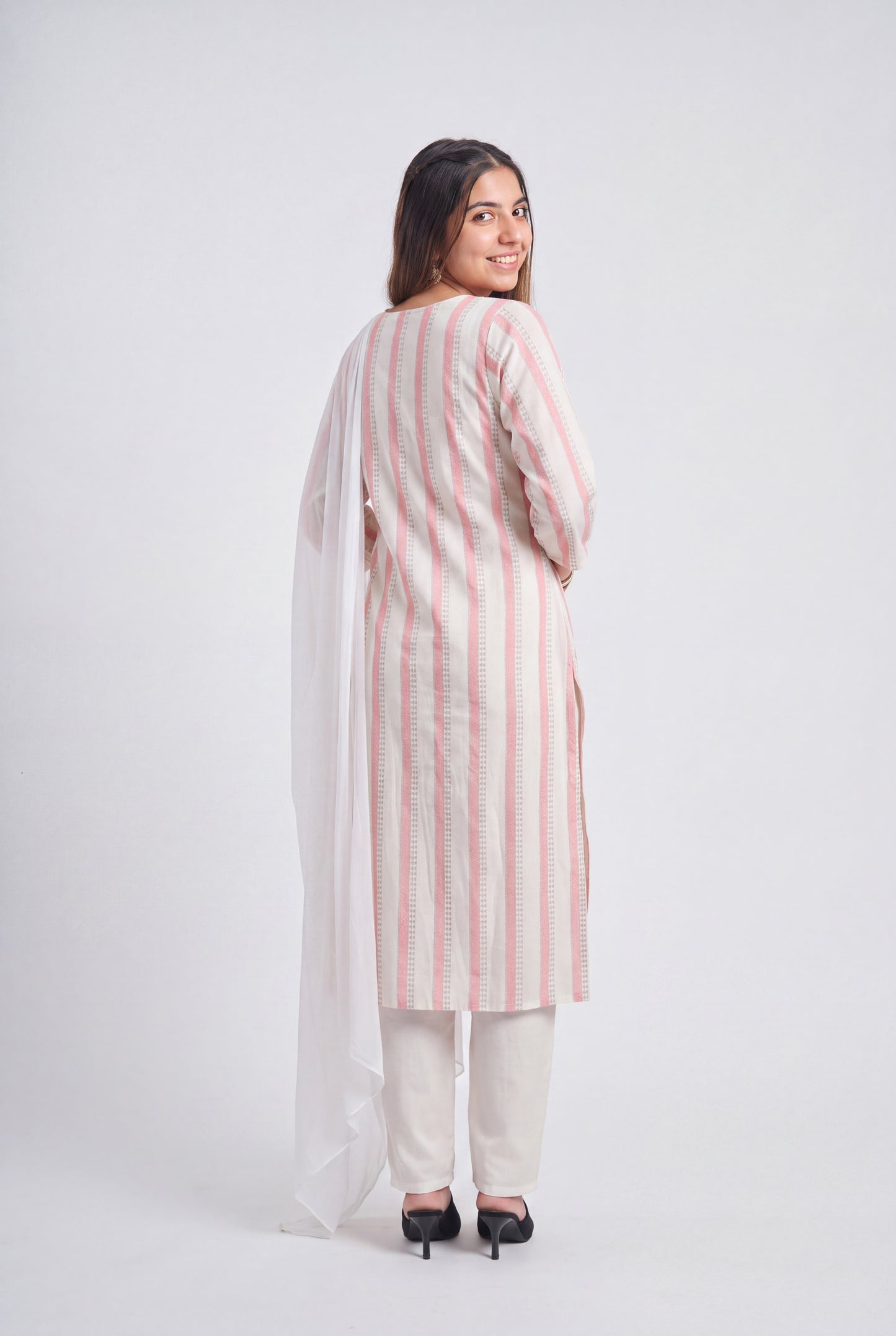 Tbfo Blush Breeze Kurta Set