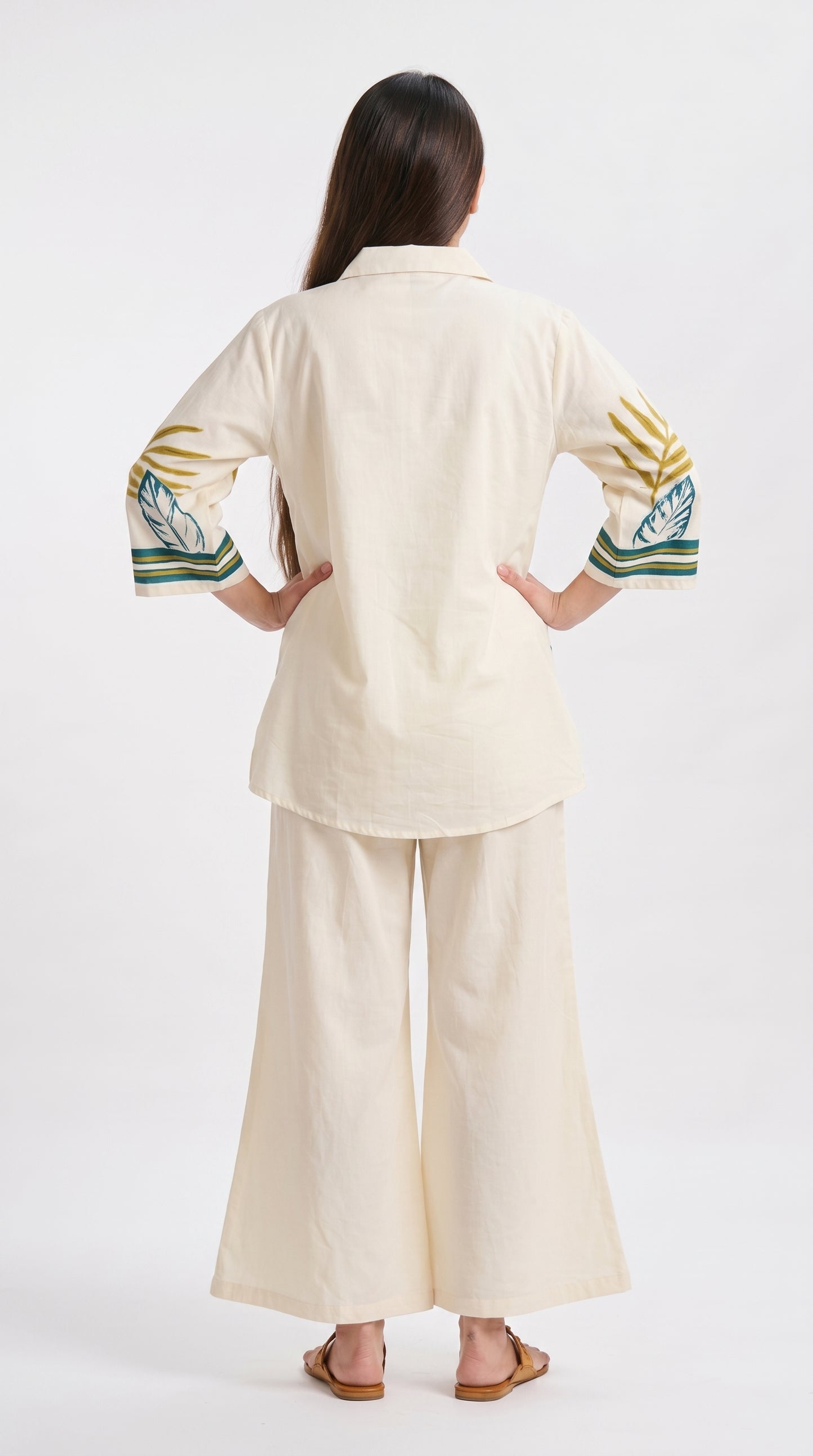 Tbfo Haryali Off-White Coord Set