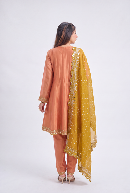 Tbfo Sunehri Peach Suit Set