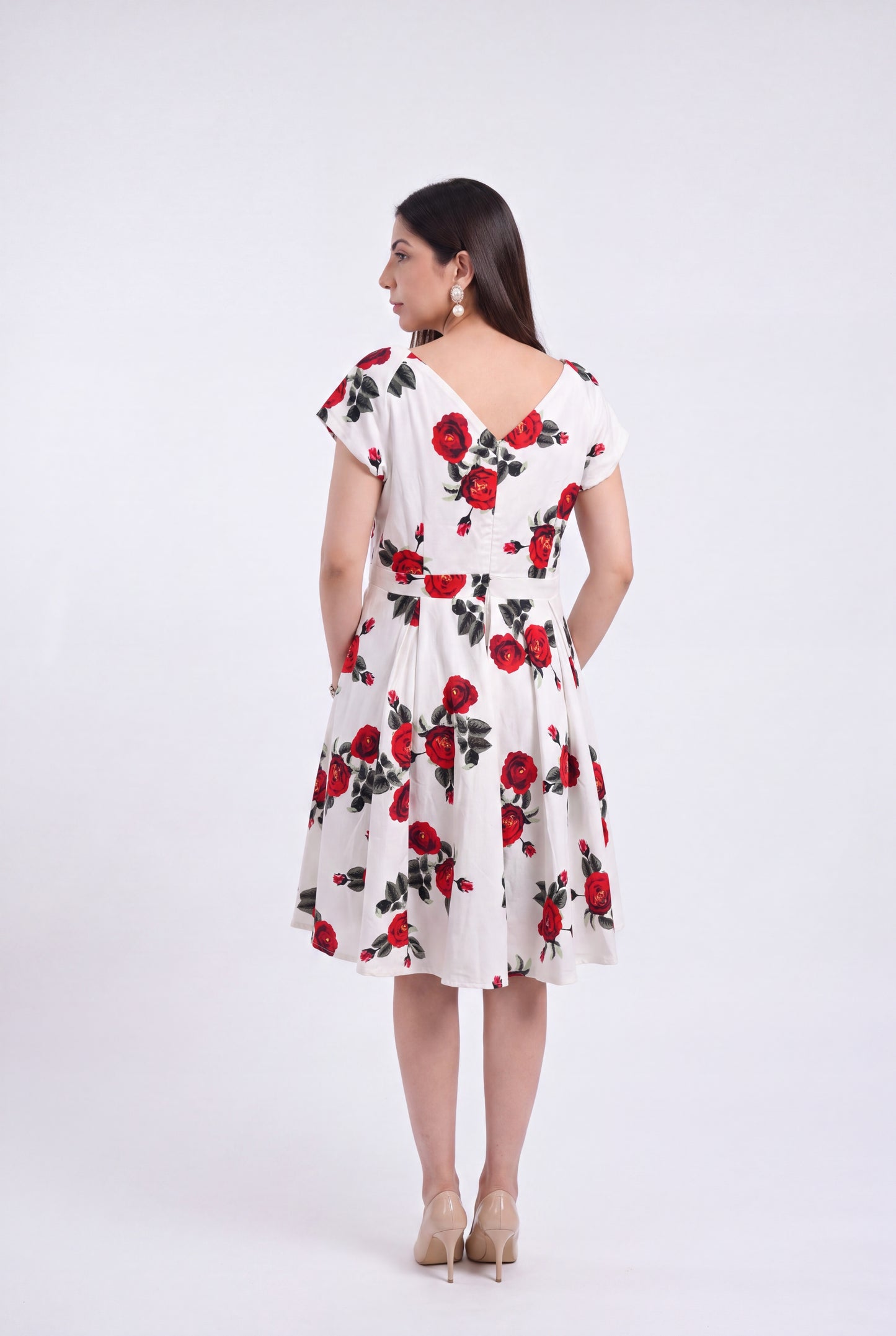 Tbfo Romantic Rose Dress