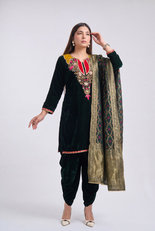 Tbfo Ruhani Velvet Ethnic Set