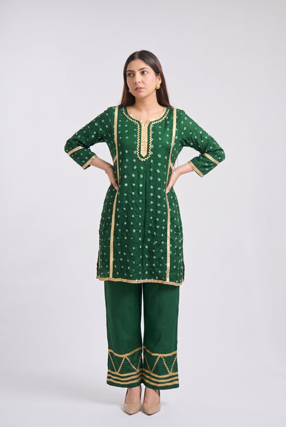 Tbfo Bandhu Embroidered Kurta & Pant Set