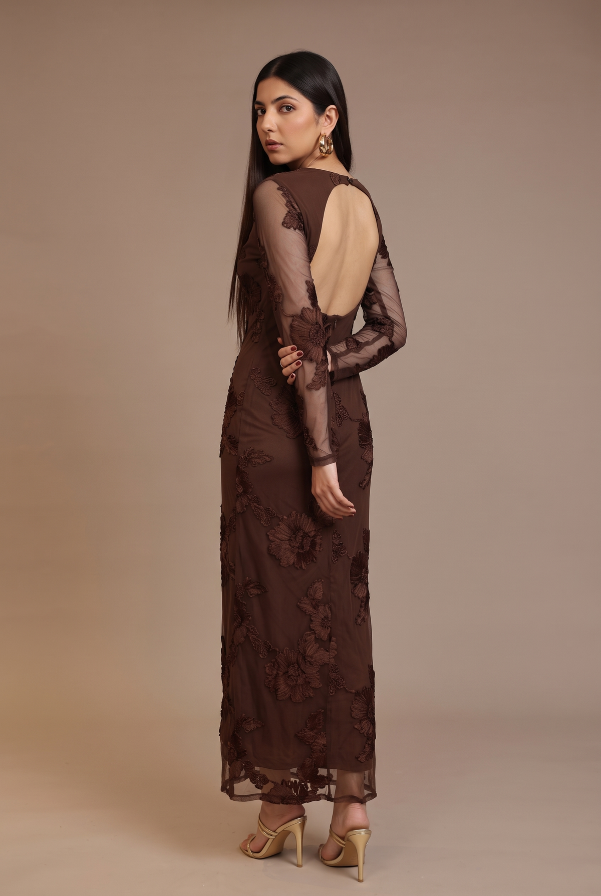 Tbfo Wineary – Elegant Embroidered Dress