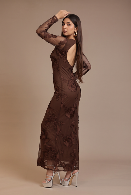 Tbfo Wineary – Elegant Embroidered Dress