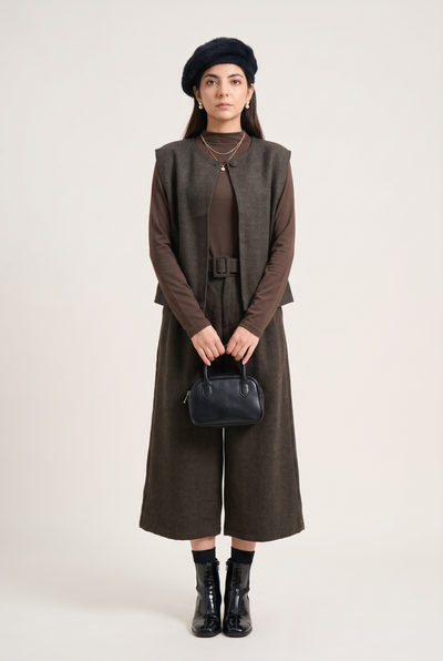 Tbfo Thand Aur Chai – Charcoal Grey Co-Ord Set with Sleeveless Jacket