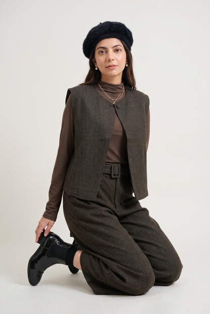 Tbfo Thand Aur Chai – Charcoal Grey Co-Ord Set with Sleeveless Jacket