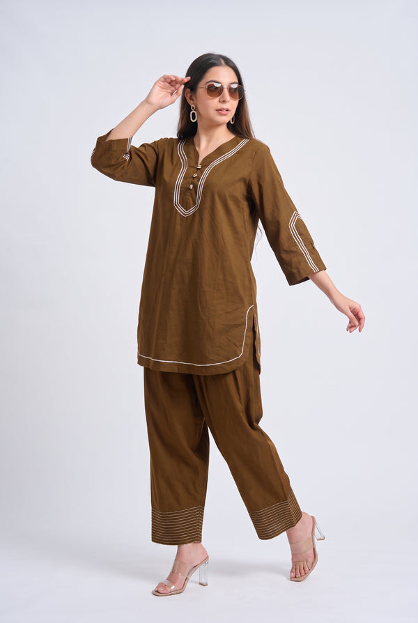 Tbfo Dhabba – Contrast Piping Kurta Pant Set